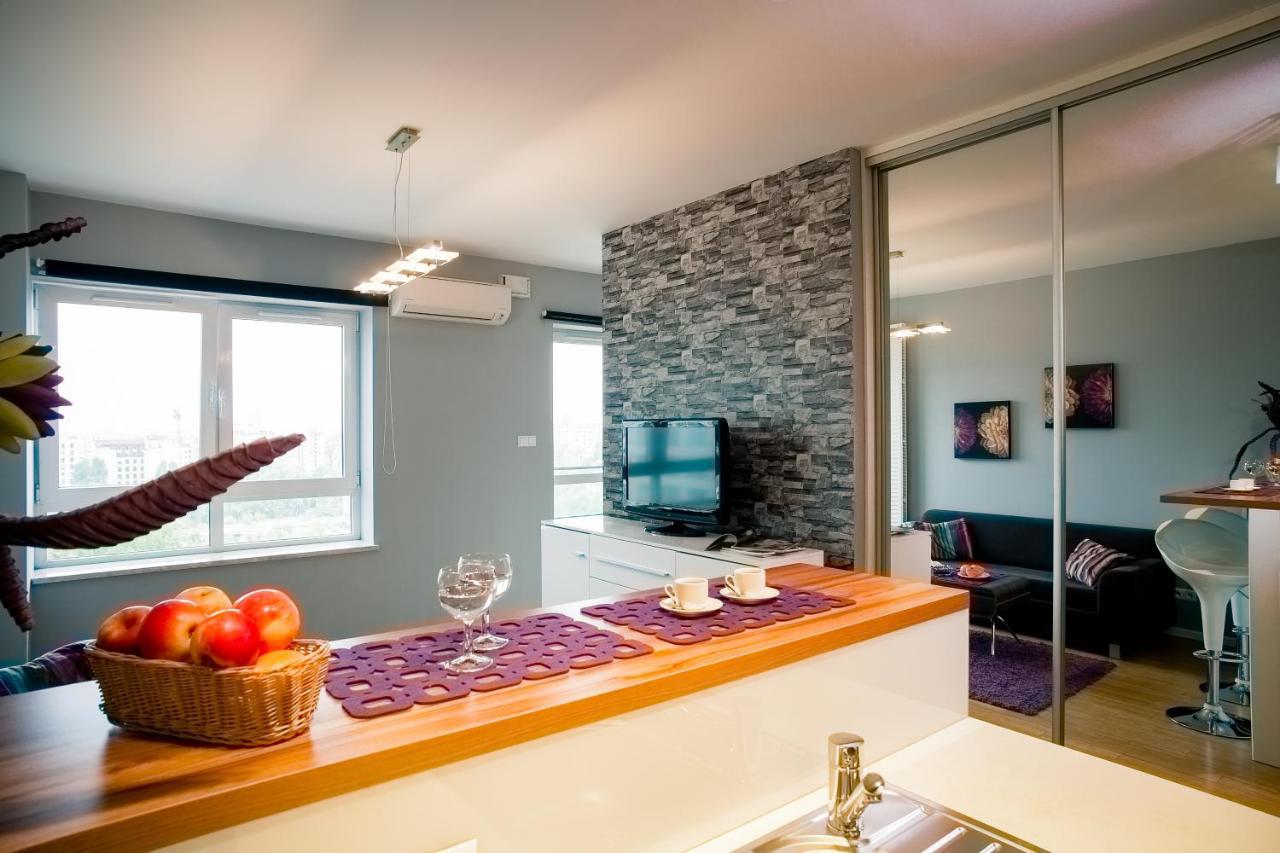 Platinum Towers Luxury Apartments Warsaw Exterior photo